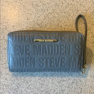 Steve Madden wallet